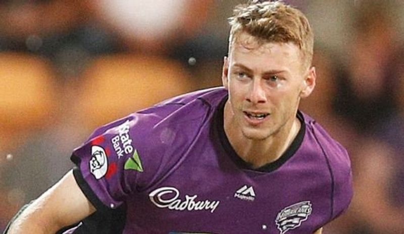 Bowler gives away 17 runs off one legal delivery in Big Bash League