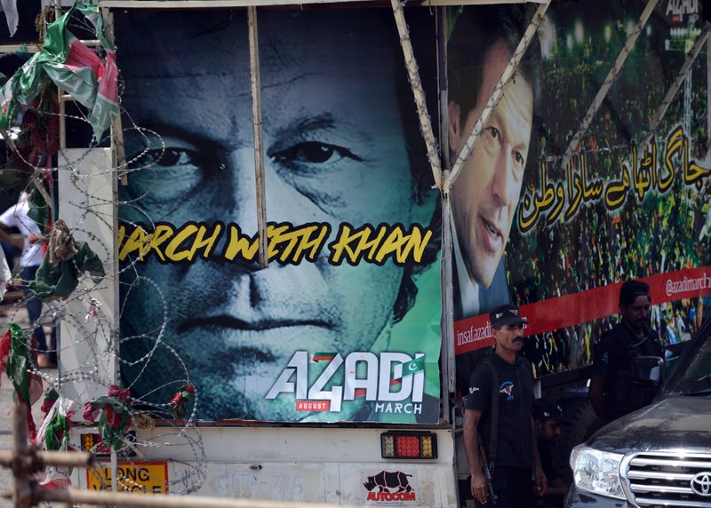 India pulls down Imran Khan portraits over Kashmir killings
