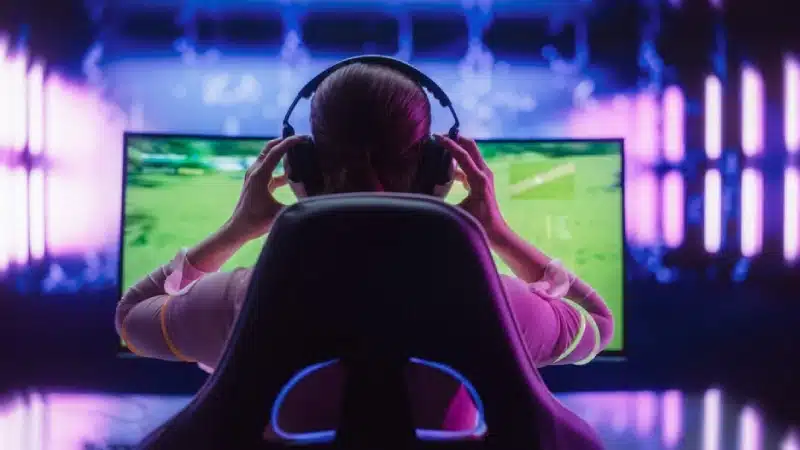 T1 powers through KT and HLE in LCK 2025