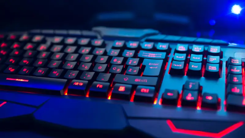 Fnatic finds a new mid laner with former T1 Academy star Poby