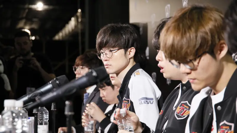 Faker set to continue his tenure with T1 after contract extension