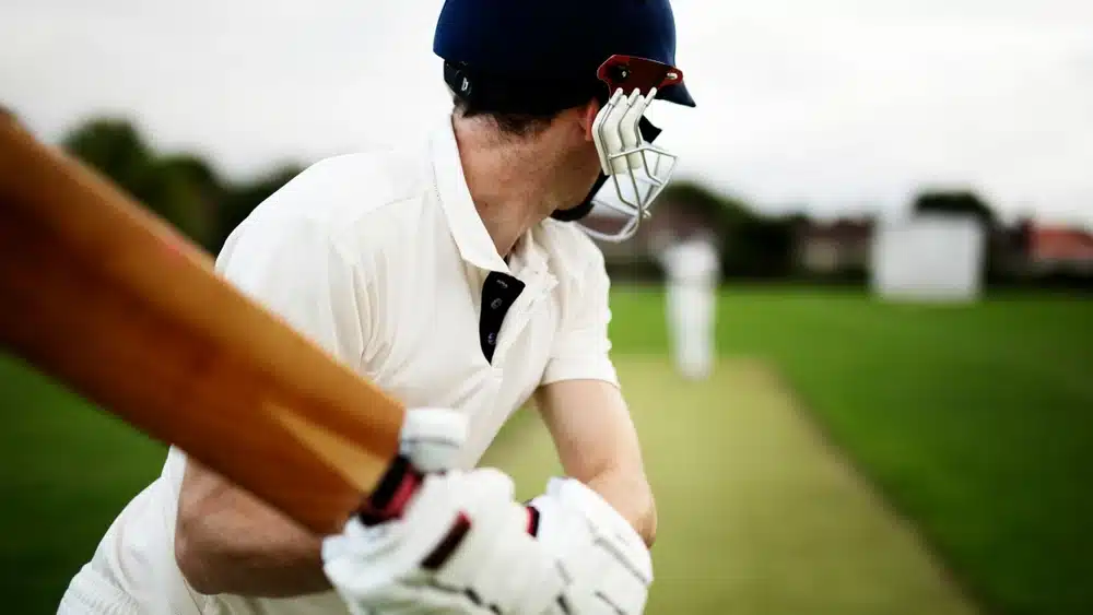 Pakistan edge Sri Lanka in Super Four thriller at Abu Dhabi