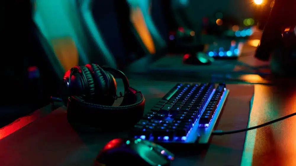 Tundra Esports makes the top 8 after winning against Team Liquid 